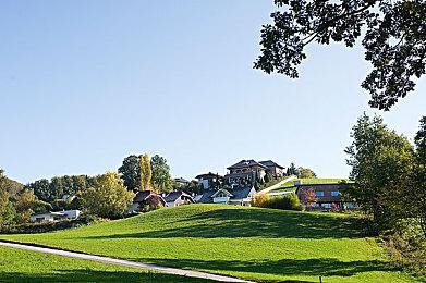 这款推理游戏，预定了小高和刚的下一张表情包？